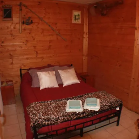 Fraises Des Bois Holiday home Saint-Priest (Ardeche)